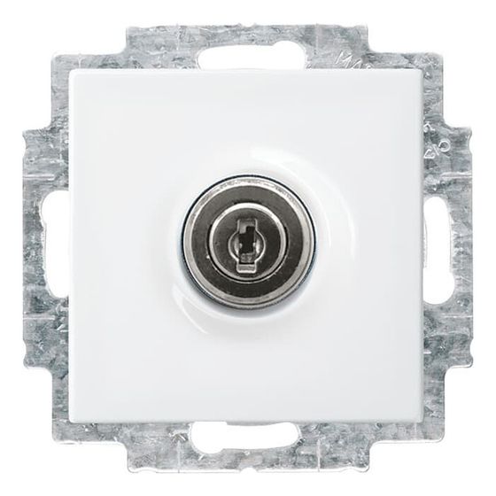 Busch Jäger SCHUKO Steckdose 20 EUKBSL-914-101 Klappdeckel und Schloss alpinweiß