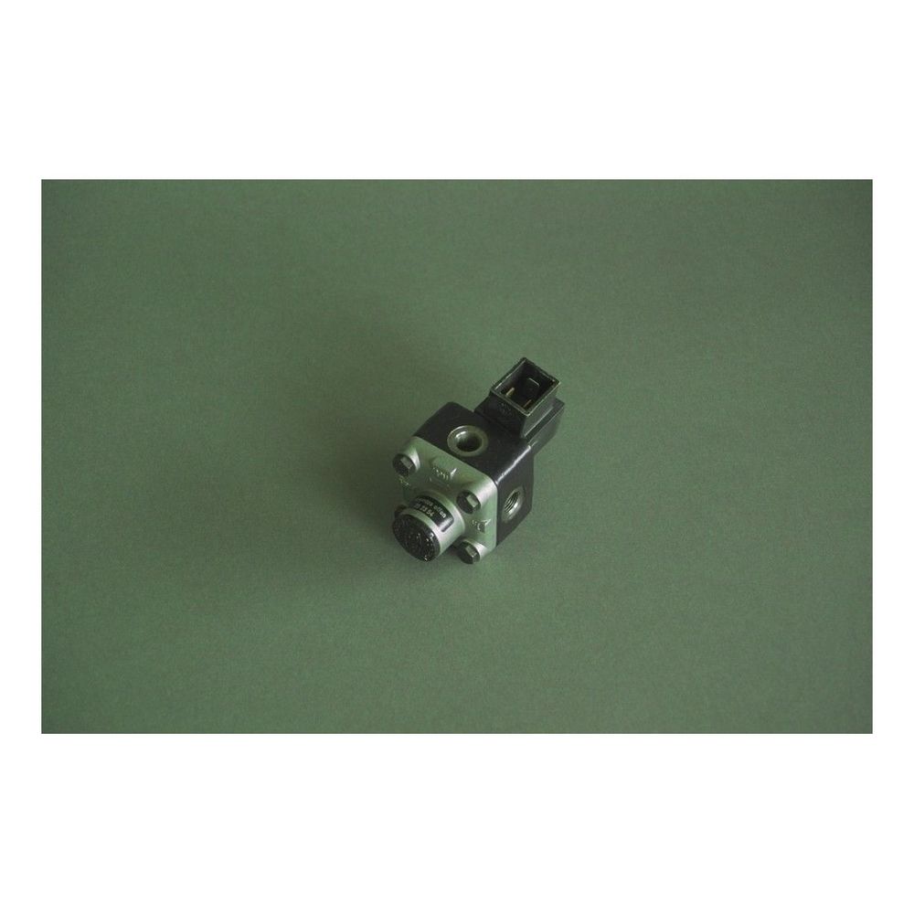 Brötje Druckregelventil kombiniert mit Magnetventil 1/8" NPSF-27G... BROETJE-616607 4017042616607 (Abb. 1)