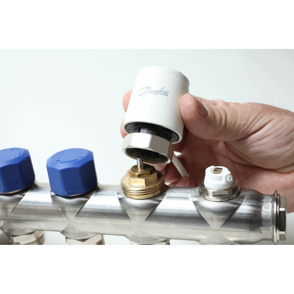 Danfoss thermischer Stellantrieb TWA-A NC, Kabel 1,2m, 230V, 50Hz, für RA-Gehäuse, 08... DANFOSS-088H3112 5702420049540 (Abb. 6)