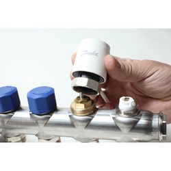 Danfoss thermischer Stellantrieb TWA-A NC, Kabel 1,2m, 230V, 50Hz, für RA-Gehäuse, 08... DANFOSS-088H3112 5702420049540 (Abb. 1)