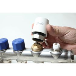 Danfoss thermischer Stellantrieb TWA-A NC, Kabel 1,2m, 230V, 50Hz, für RA-Gehäuse, 08... DANFOSS-088H3112 5702420049540 (Abb. 1)