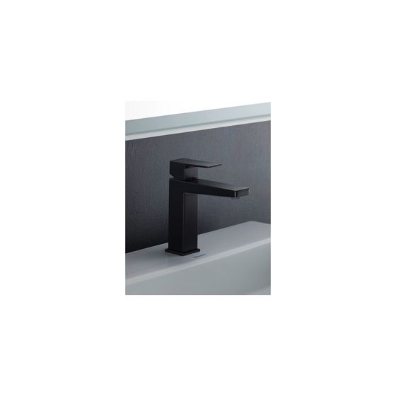 Duravit Manhattan Einhebel-Waschtischmischer M, Mattschwarz, 4,5l/min, mit Garnitur, Hebelgriff, Ausladung 129mm, Höhe 170mm