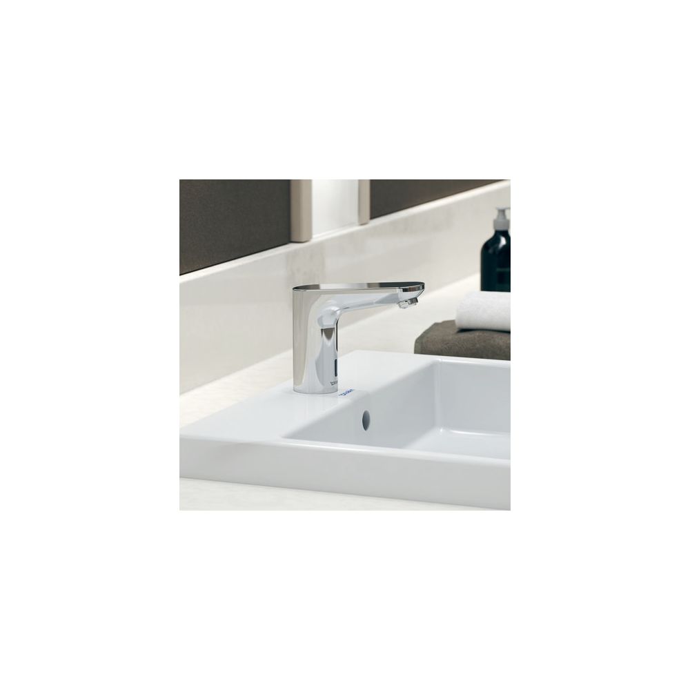 Duravit Waschtischmischer elektronisch Sensor 1, Wassertemperatur voreinstellbar... DURAVIT-SE1090009010 4063382960870 (Abb. 13)
