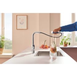 Grohe Blue Pure Minta Einhand-Spültischarmatur mit Filter, L-Auslauf, herausziehbarer A... GROHE-30601000 4005176745140 (Abb. 1)