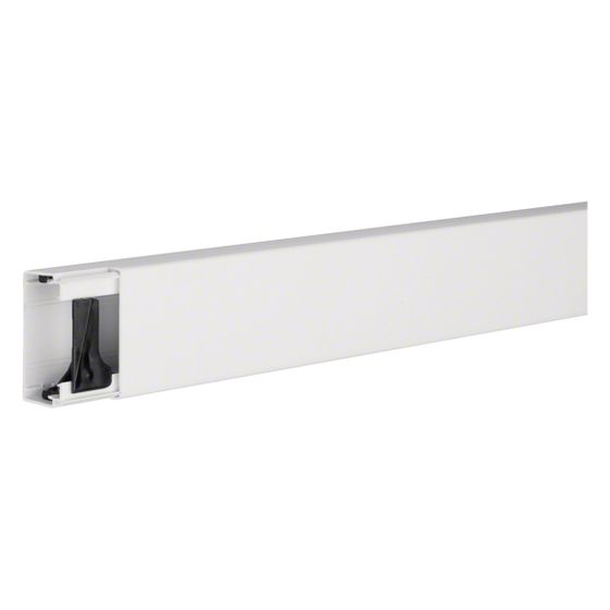 hager Leitungsführungskanal PVC, LF 30x60mm verkehrsweiß