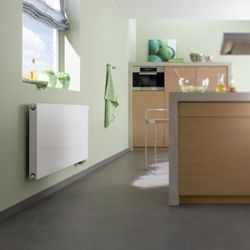 Kermi Plan-V therm-x2 Flachheizkörper glatt Typ 22 705x102x1005mm, 1765W bei 75/... KERMI-PTV220701001L1K 4063769417140 (Abb. 1)