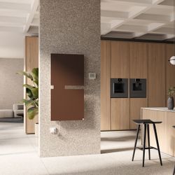 Kermi Tano-E elektrischer Designheizkörper 1800x44x600mm WRS links 800W Weiß Sei... KERMI-SPE1A18600113XK 4051487924828 (Abb. 1)