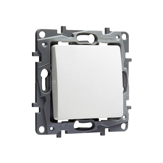 Legrand Kreuzschalter Niloe, 10 AX, 250V, Unterputz, Kunststoff, Ultraweiß, 664704