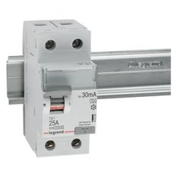 Legrand Fehlerstromschutzschalter TX3, 25A, 2-polig, 30mA, Typ A, 230V, 2TE, Grau... LEGRAND-411559 3414970352729 (Abb. 1)