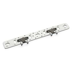 Rehau Halter 75/150, für Doppelanschluss, inkl. 2 EPDM-Dämmscheiben und 4 Schrauben ... REHAU-11055361008 4007360629410 (Abb. 1)
