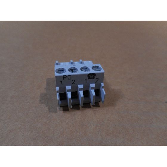 Remeha Steckverbinder 4-polig Pg-Tel, 300009080