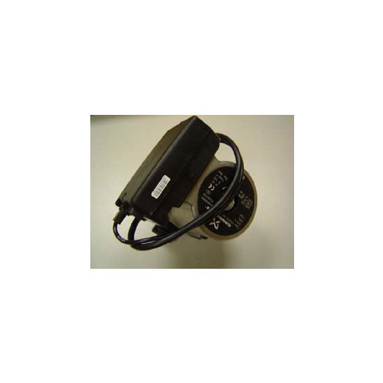 Remeha Pumpe UPM O 15-60-130 und Kabel, 7775528