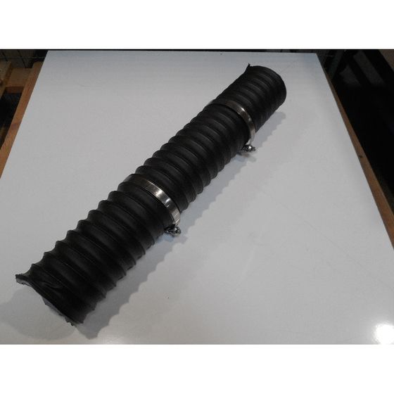 Remeha Schlauch 082 - 500 mit Klemmen, 300024556