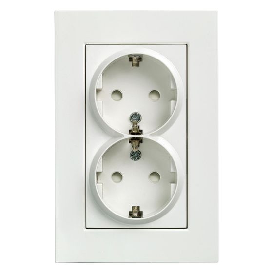 Siemens Doppelsteckdose mit erhöhtem Berührungsschutz 125x81,2mm Titanweiß 5UB2213-3