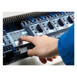 Siemens SITOP PSE200U Selektivitätsmodul 4-kanalig 24VDC 0,5A Schraubanschluss 80... SIEMENS-6EP19612BA11 4025515152651 (Abb. 1)