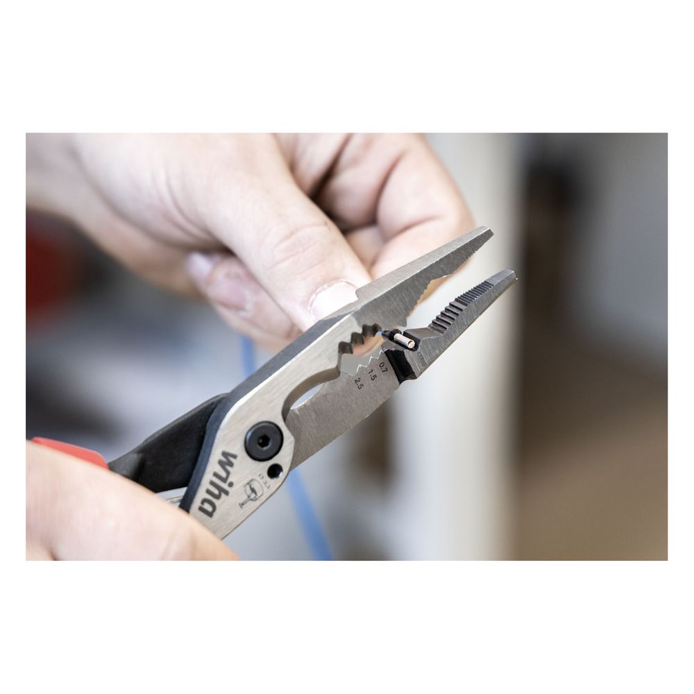Wiha Multifunktionszange Industrial electric Z13009225, 225mm, 1.000V... WIHA-45705 4010995457051 (Abb. 43)