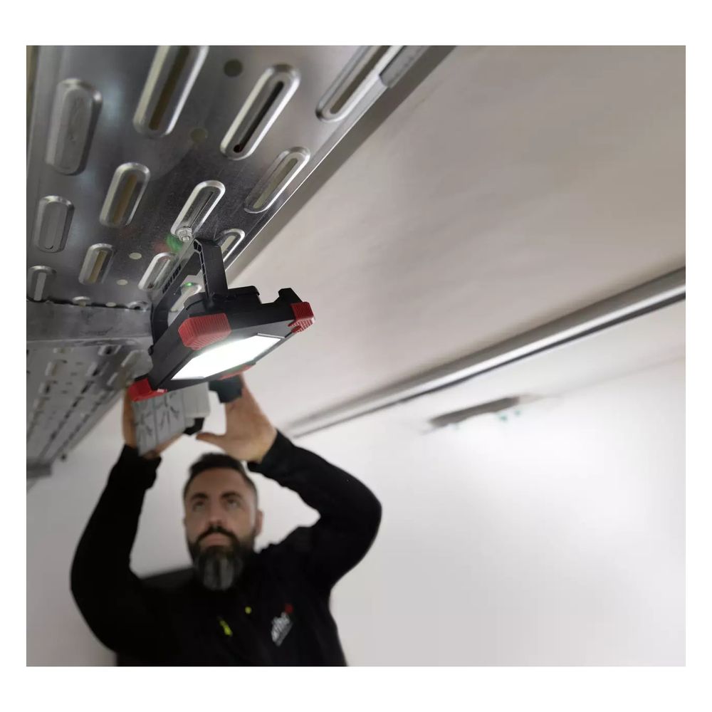 Wiha Akku-Baustrahler 490-FL01, 3.000 lm, 30W, IK07... WIHA-45698 4010995456986 (Abb. 8)
